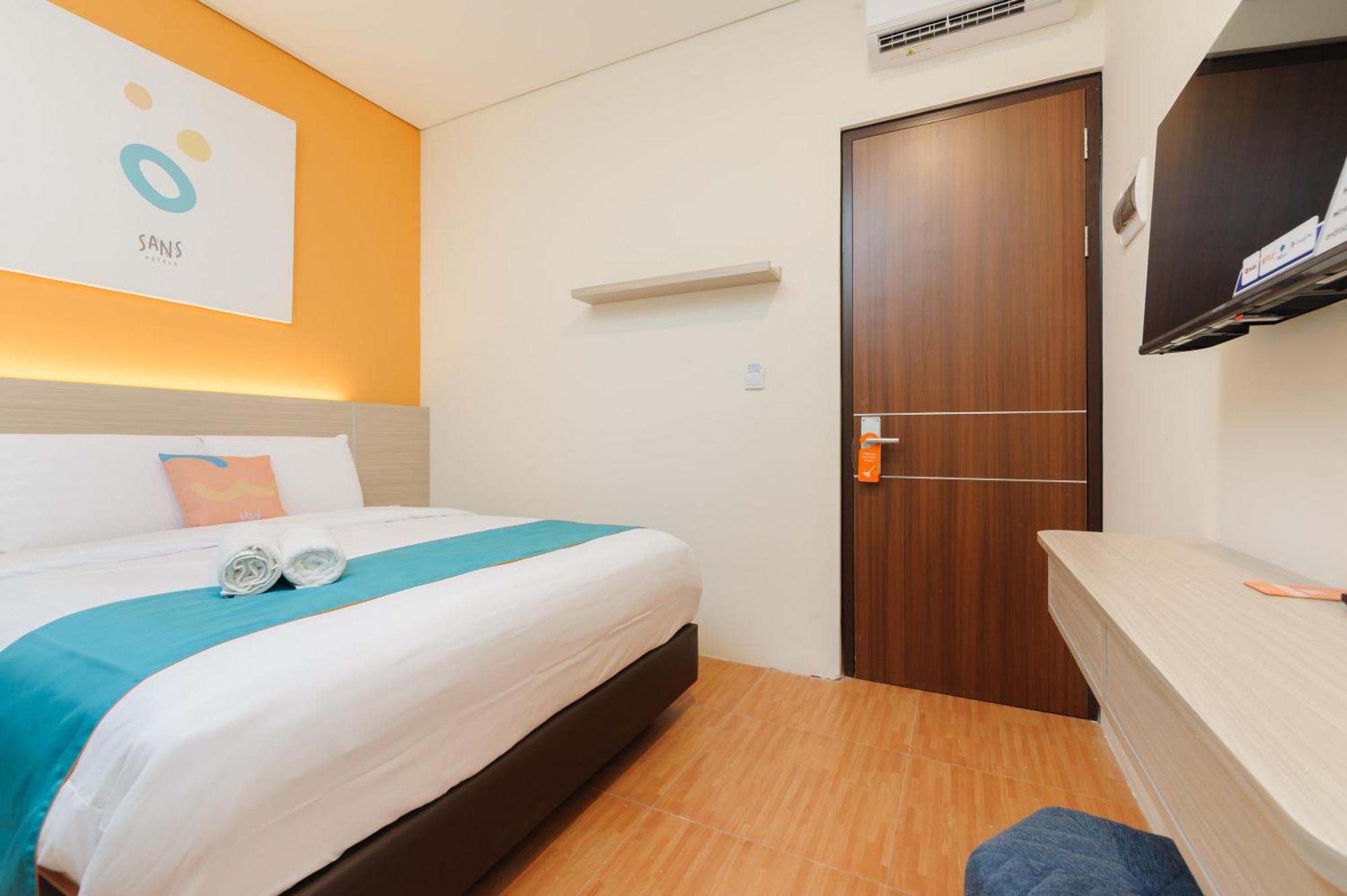 Sans Hotel Tajur Bogor Bantarkamang Exterior photo